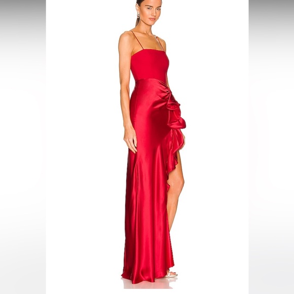 New Cinq a Sept Drina Gown in Pimento Red - Picture 3 of 8